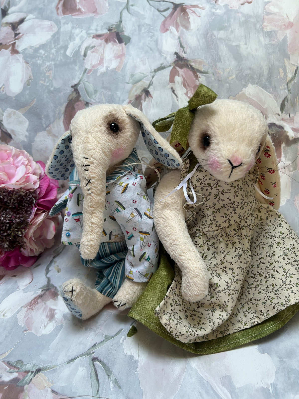 Handmade Mohair Artist Bear Hare 28cm Collectable Keepsake heirloom OOAK