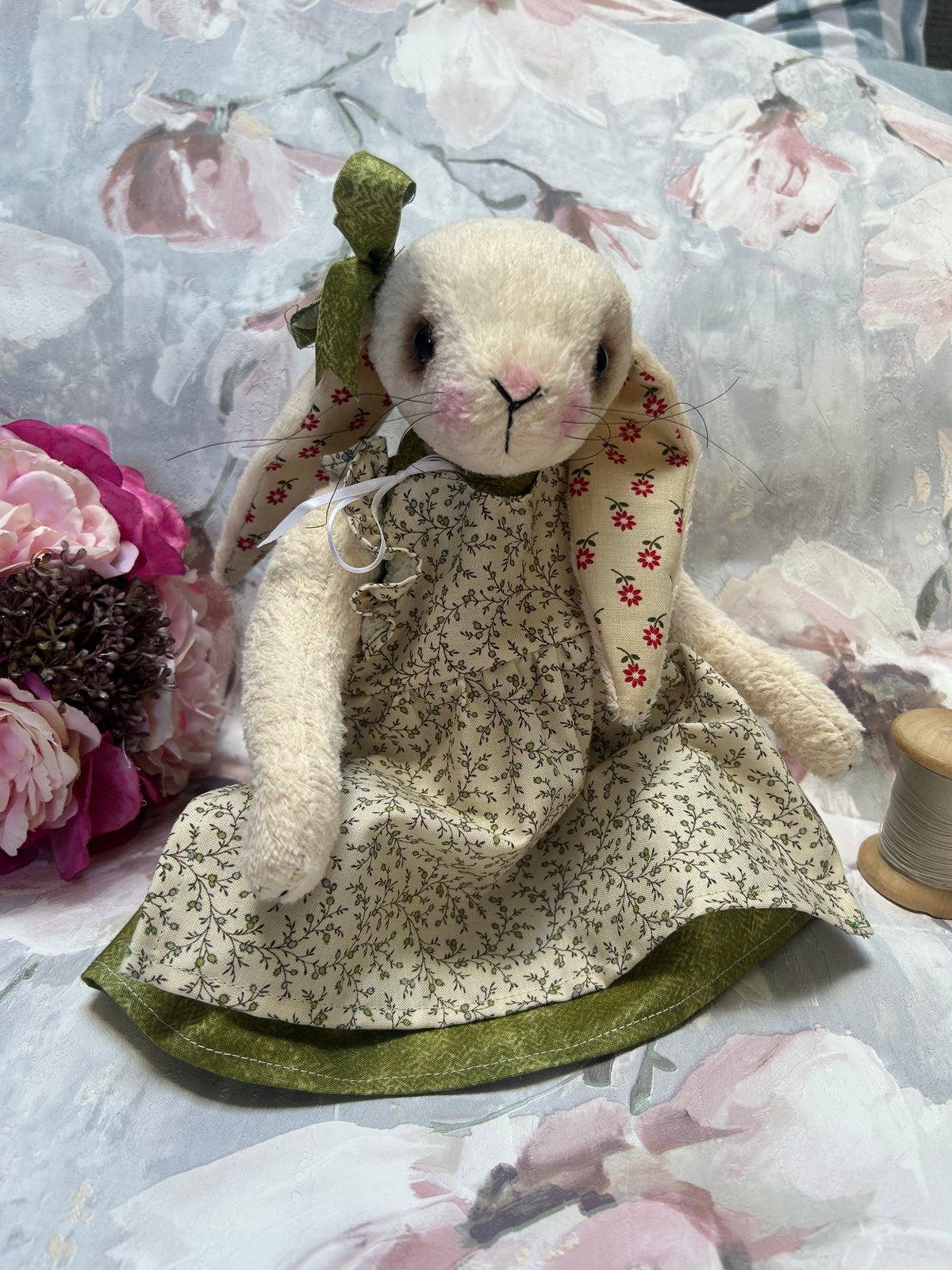Handmade Mohair Artist Bear Hare 28cm Collectable Keepsake heirloom OOAK