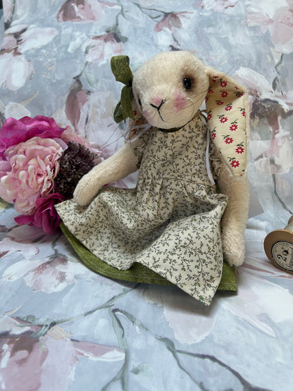 Handmade Mohair Artist Bear Hare 28cm Collectable Keepsake heirloom OOAK