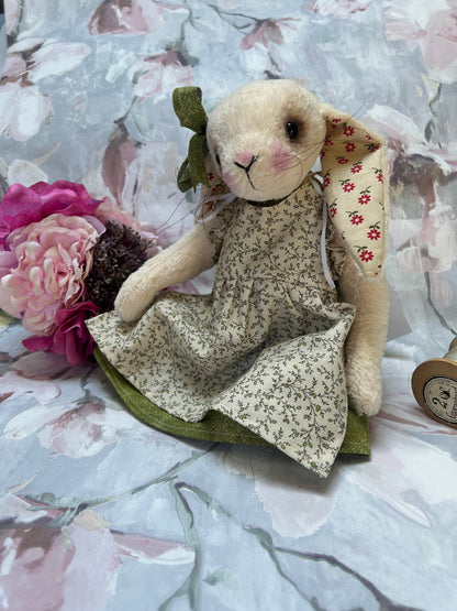 Handmade Mohair Artist Bear Hare 28cm Collectable Keepsake heirloom OOAK