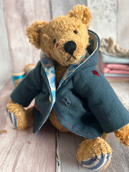 Handmade Mohair Artist Bear 21cm