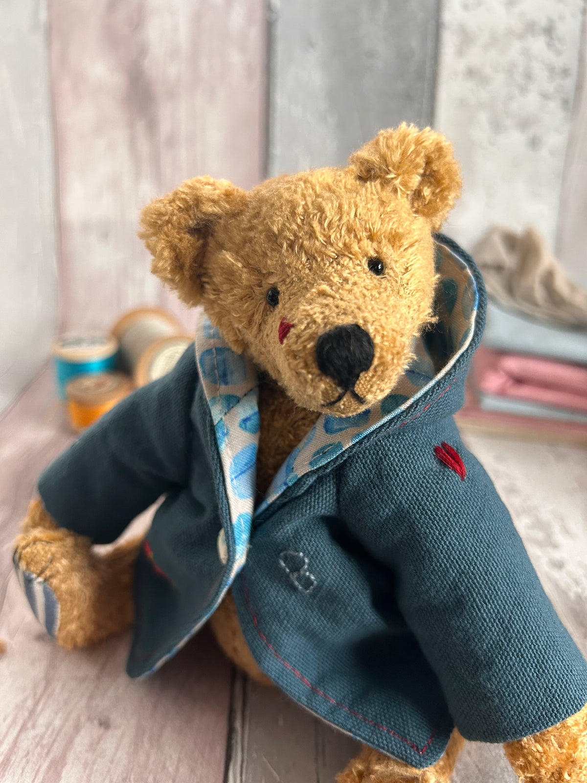 Handmade Mohair Artist Bear 21cm